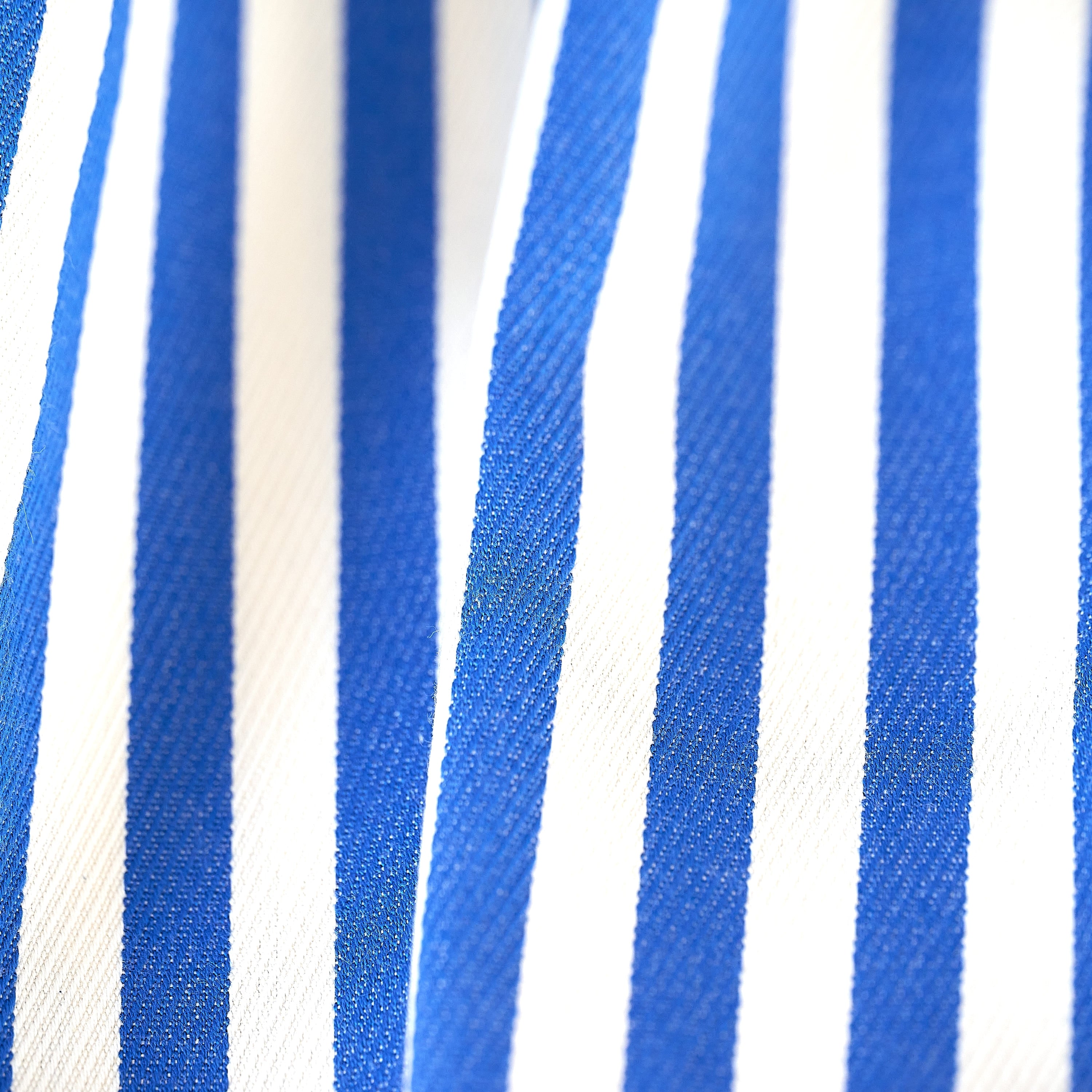 #color_od-on-summer-BLEU-INDIGO