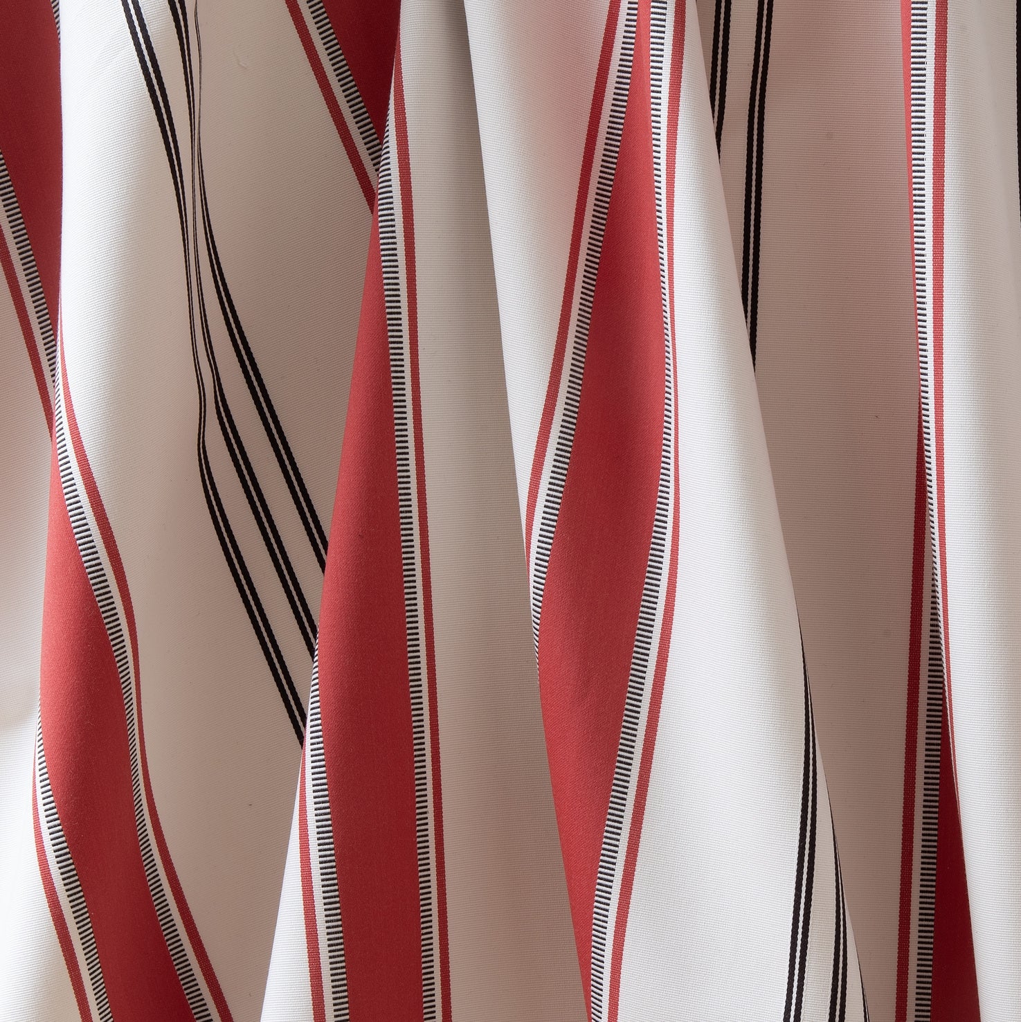 #color_mila-ROUGE-PIMENT