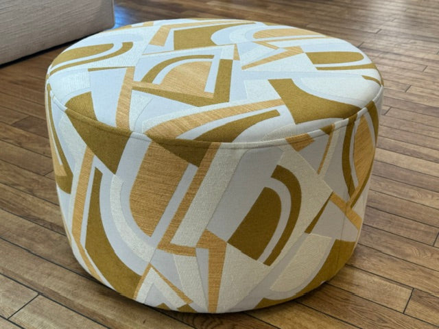 Pouf Virgule - Laiton