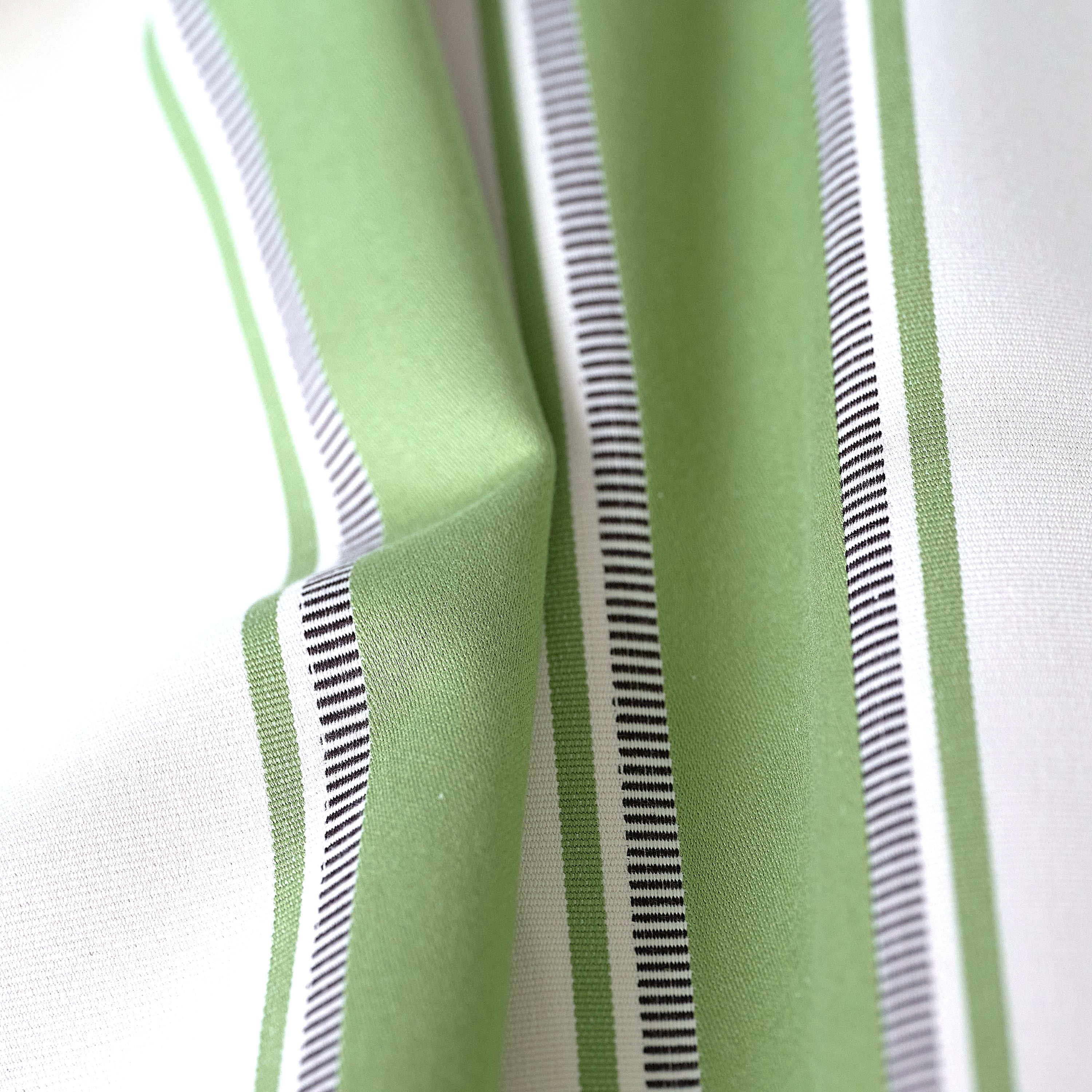 #color_mila-VERT-AMANDE