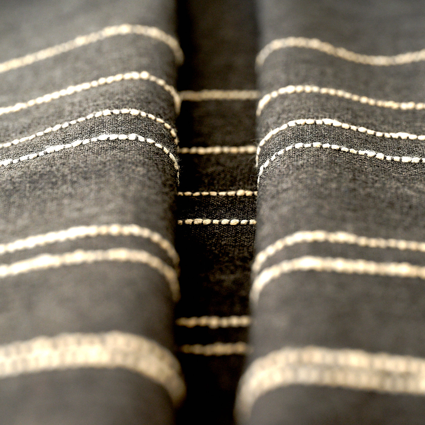 #color_suffolk-NOIR-CARBONE