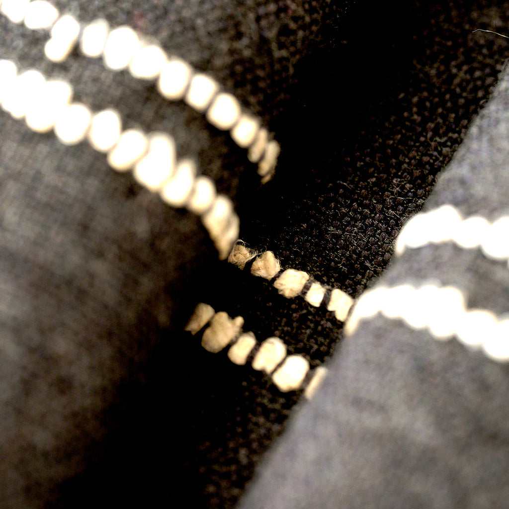 #color_suffolk-NOIR-CARBONE
